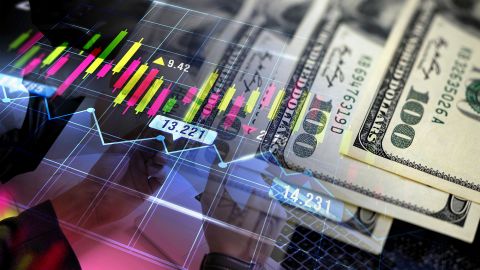 Долар падає, євро росте: який курс на 10 лютого і чому в касах ціни вищі